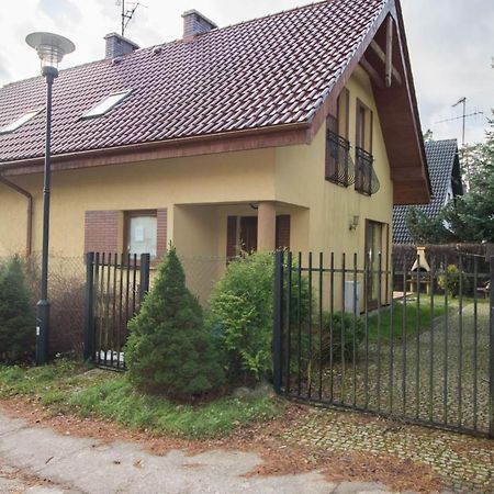 Villa Dom Koral Poddabie Esterno foto