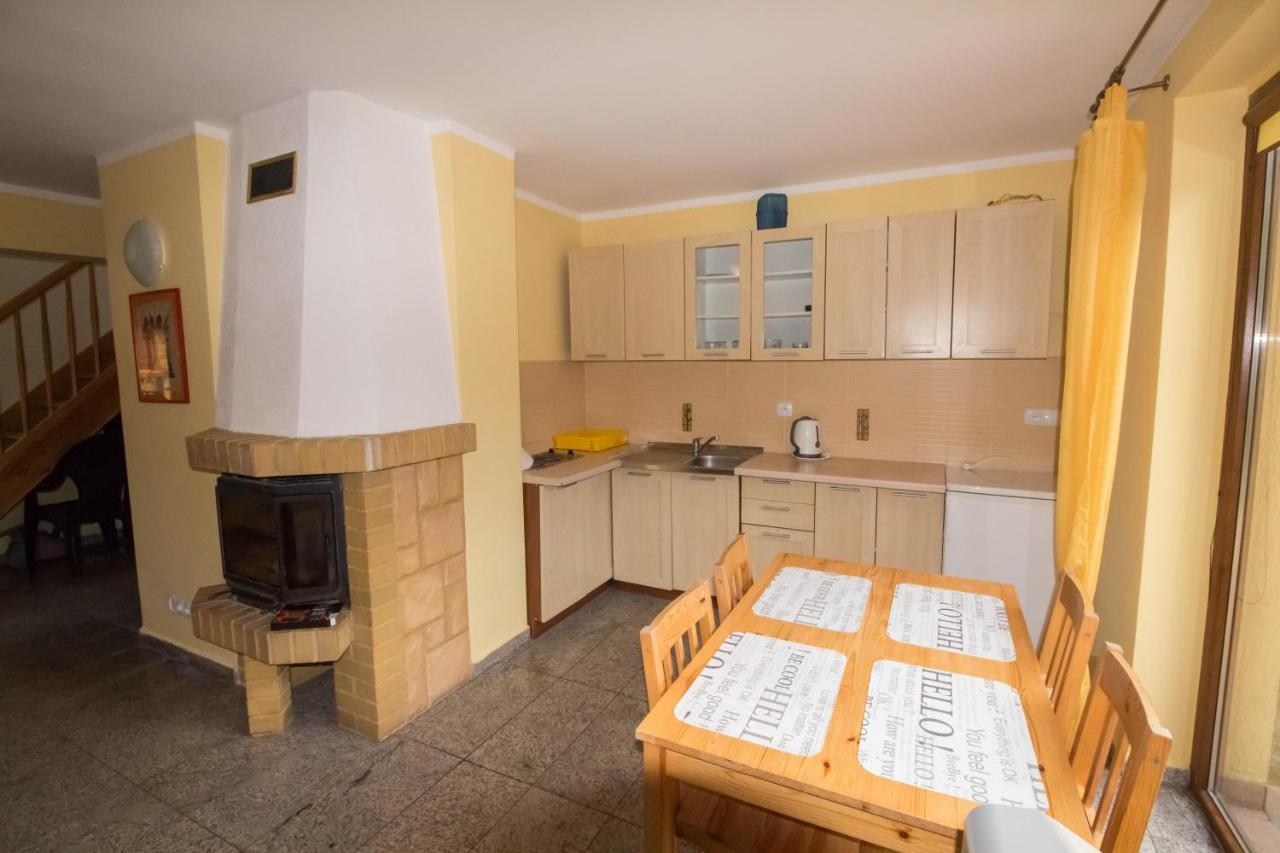 Villa Dom Koral Poddabie Esterno foto